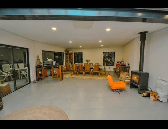 4 BEDROOM PROPERTY TO RENT IN RIVER CLUB